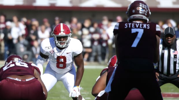 Linebacker Christian Harris at Mississippi State